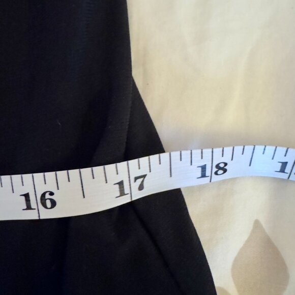 NWT Bebe Black w White Lace Formal Maxi Gown Mesh Cutouts Train - Picture 14 of 15